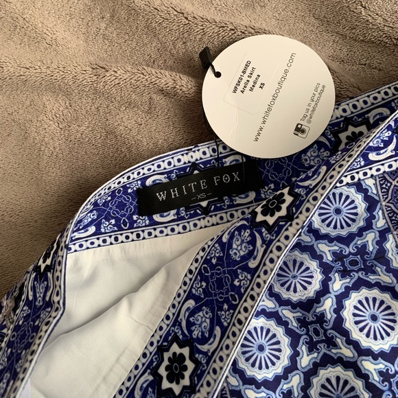 White Fox Arella Skirt - Picture 4 of 5